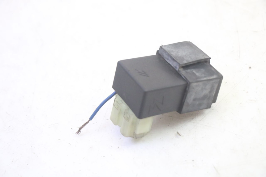 photo de CDI-STEUERGERäT PEUGEOT KISBEE 4T 50 (2010 - 2017) - Technische Nahaufnahme