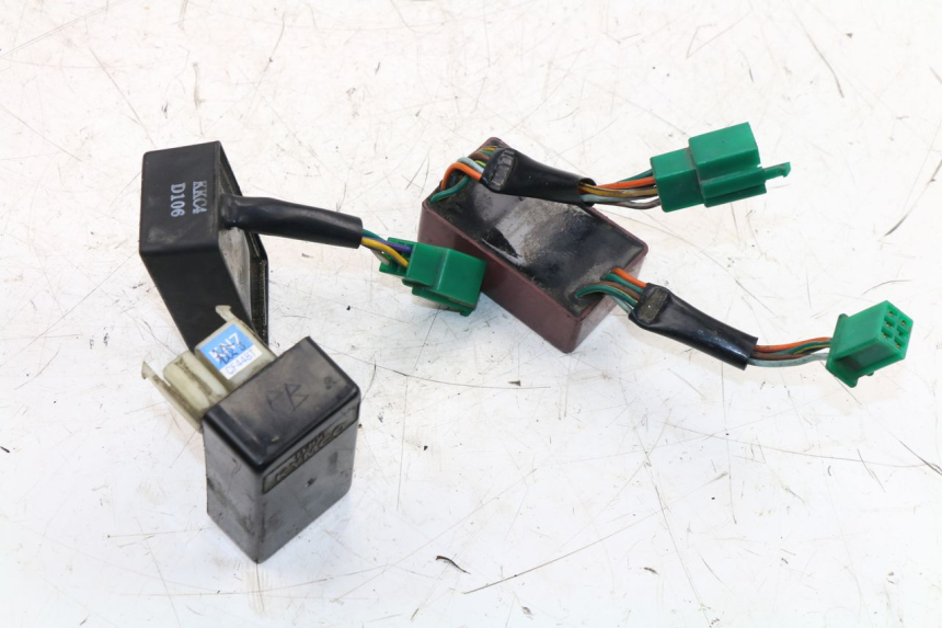 photo de CDI STEUERGERÄT KYMCO GRAND DINK 125 (2008 - 2014)