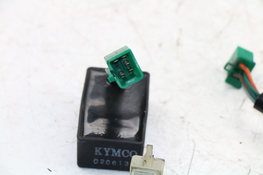 photo de CDI STEUERGERÄT KYMCO GRAND DINK 125 (2008 - 2014)