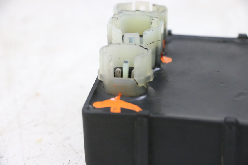 photo de CDI-STEUERGERäT PIAGGIO NEW TYPHOON 50 (2018 - 2021) - Zoom auf Gebrauchszustand