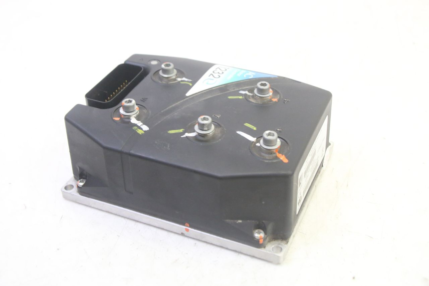 photo de CDI STEUERGERÄT LIGIER PULSE 3 1 (2014 - 2020) - Technische Nahaufnahme