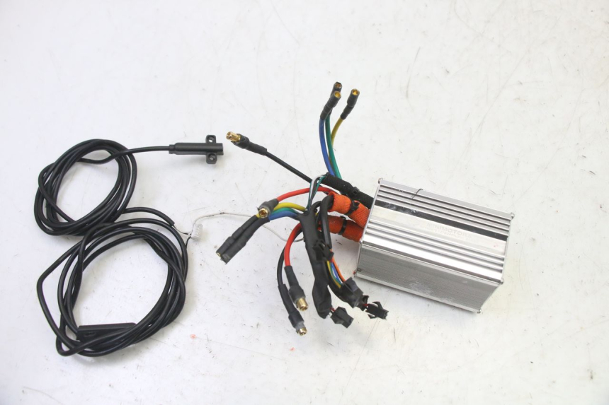 photo de CDI-GEHäUSE DUALTRON VICTOR LIMITED 1