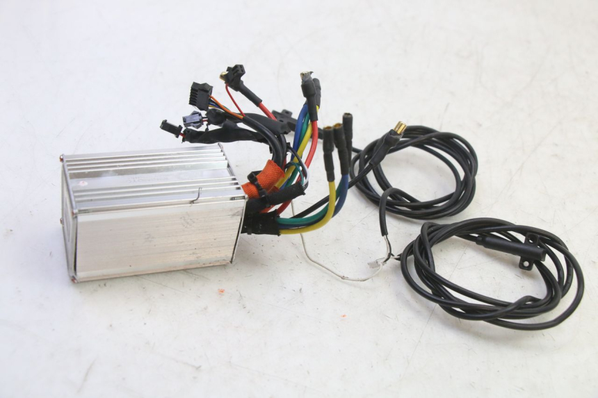 photo de CDI-GEHäUSE DUALTRON VICTOR LIMITED 1