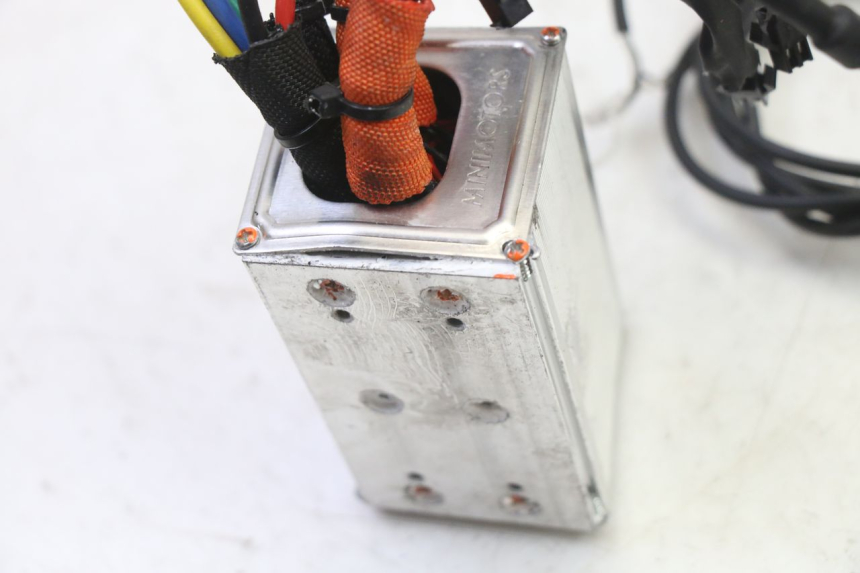 photo de CDI-GEHäUSE DUALTRON VICTOR LIMITED 1