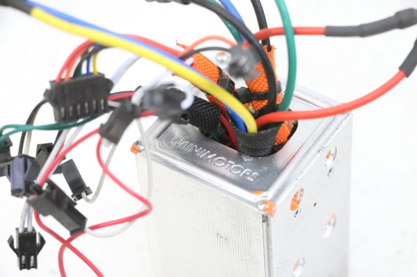 photo de CDI-GEHäUSE DUALTRON VICTOR LIMITED 1