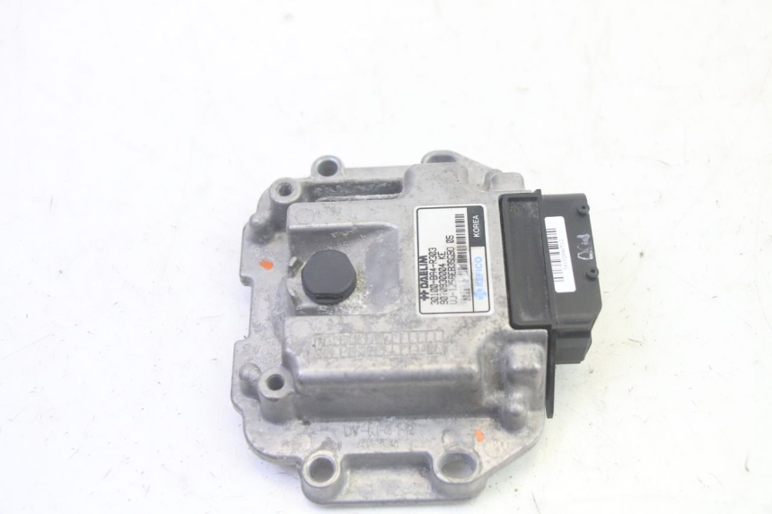 photo de CDI-STEUERGERäT DAELIM VJ ROADWIN FI 125 (2008 - 2017) - Detailansicht des Bauteils