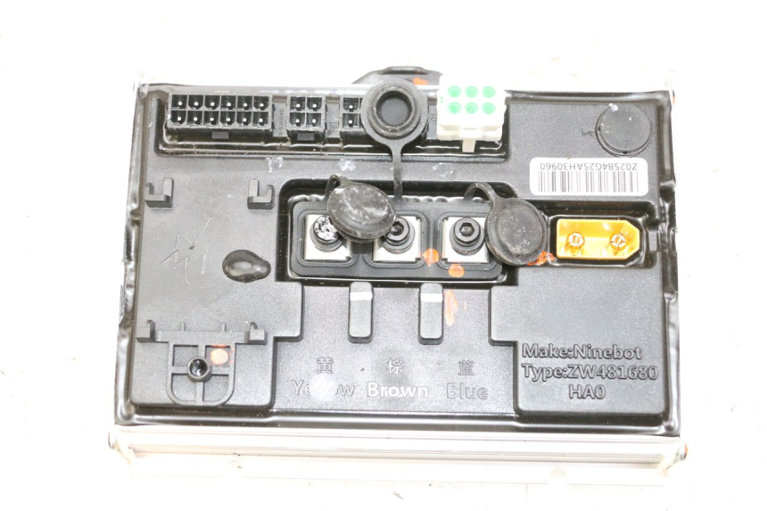 photo de CDI STEUERGERÄT SEGWAY NINEBOT ZT3 PRO 1