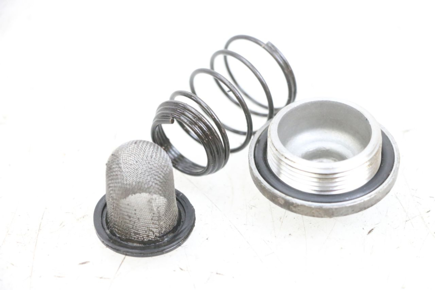 photo de ÖLWANNE-DECKEL PEUGEOT KISBEE 4T 50 (2010 - 2017) - Technische Nahaufnahme