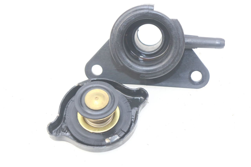 photo de KÜHLMITTELDECKEL SUZUKI BURGMAN 125 (2007 - 2014)