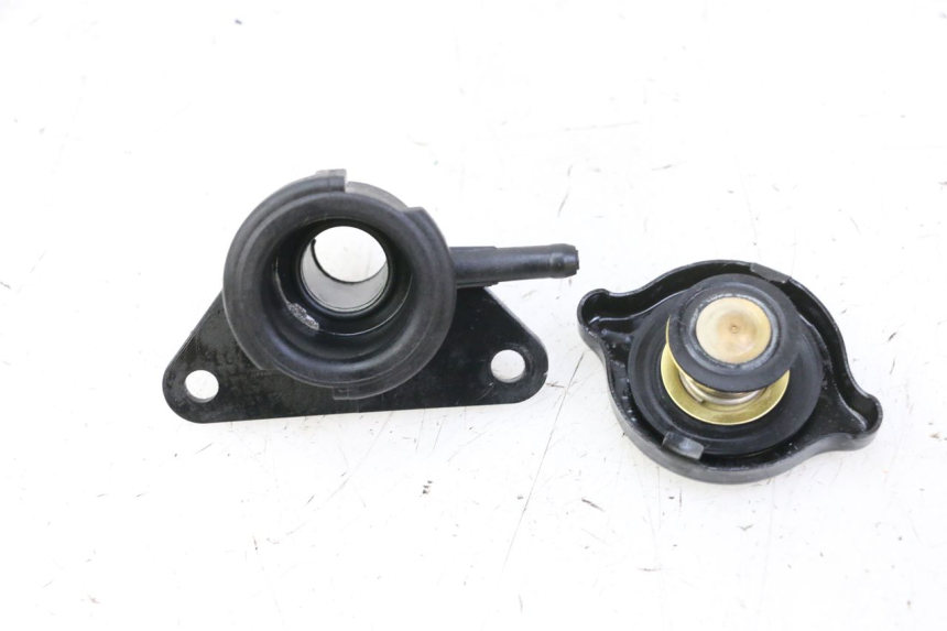 photo de KÜHLMITTELDECKEL SUZUKI BURGMAN 125 (2007 - 2014)