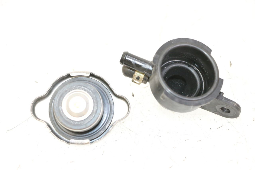 photo de KÜHLERDECKEL SYM JOYMAX 125 (2010 - 2017)