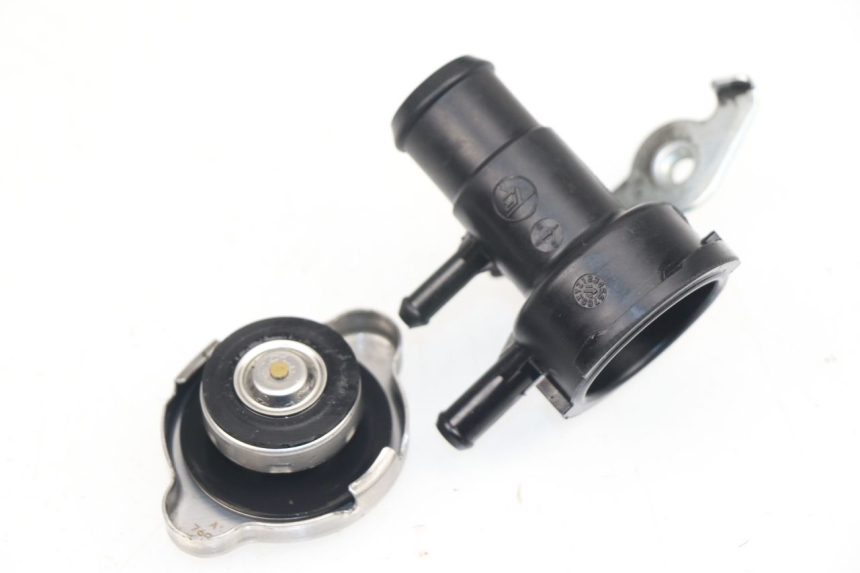 photo de KÜHLERDECKEL YAMAHA YP T-MAX TMAX 530 (2017 - 2020)