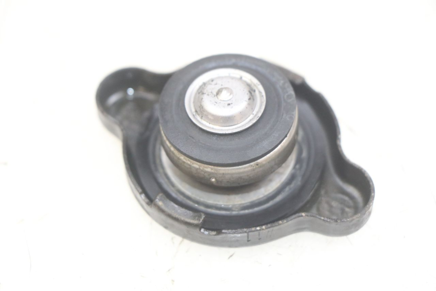photo de KÜHLMITTELDECKEL YAMAHA YP MAJESTY 400 (2004 - 2008)