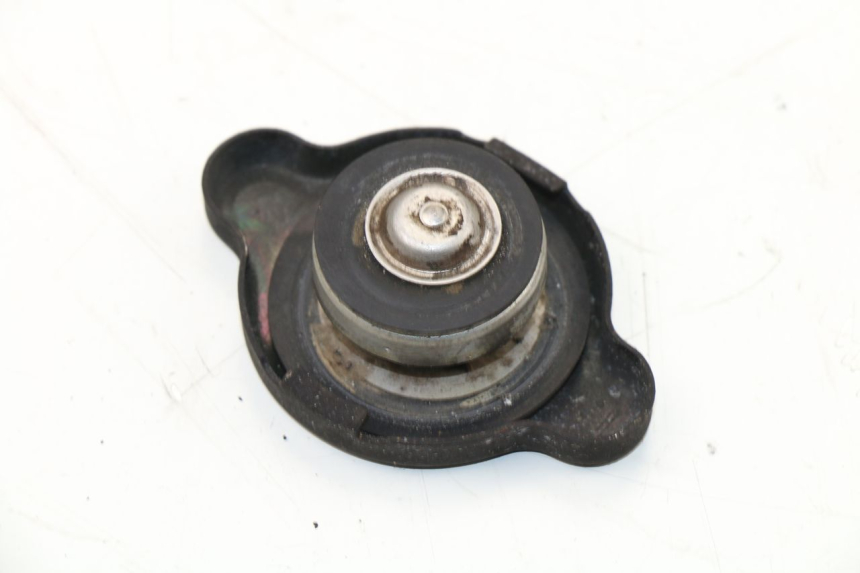 photo de KÜHLMITTELDECKEL YAMAHA YP MAJESTY 400 (2004 - 2008)