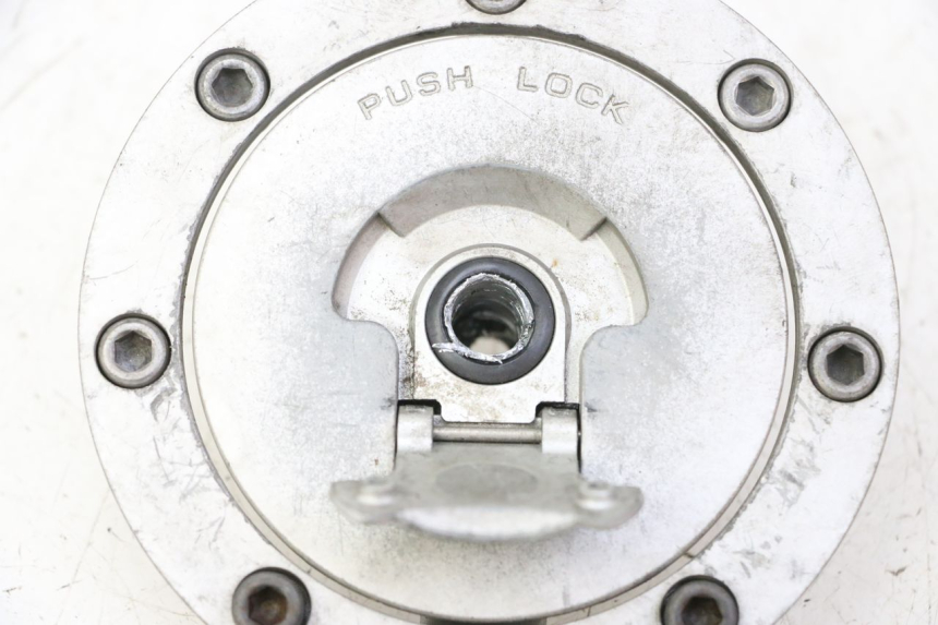 photo de TANKDECKEL HONDA CBR F SC25 1000 (1989 - 1992)