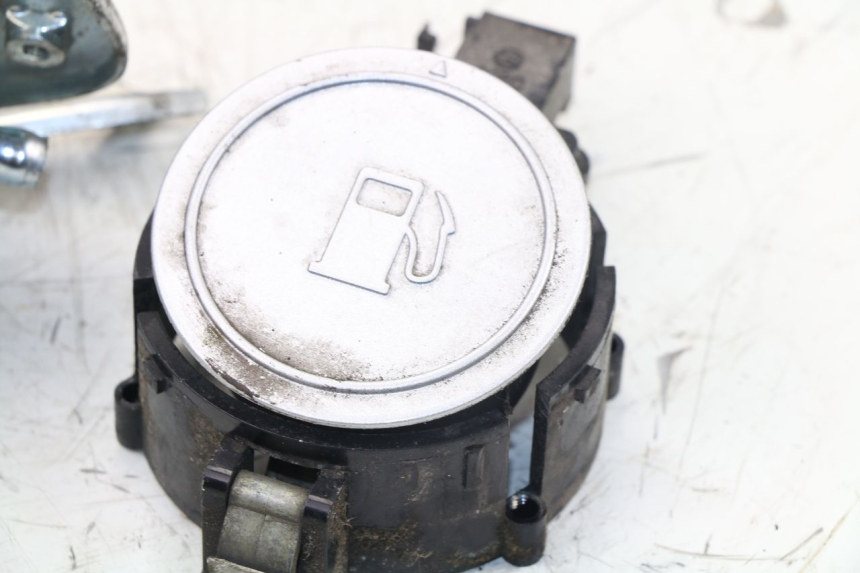 photo de TANKDECKEL KYMCO GRAND DINK 125 (2008 - 2014)