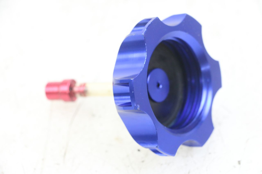 photo de TANKDECKEL KRAFTSTOFF APOLLO RFZ 125