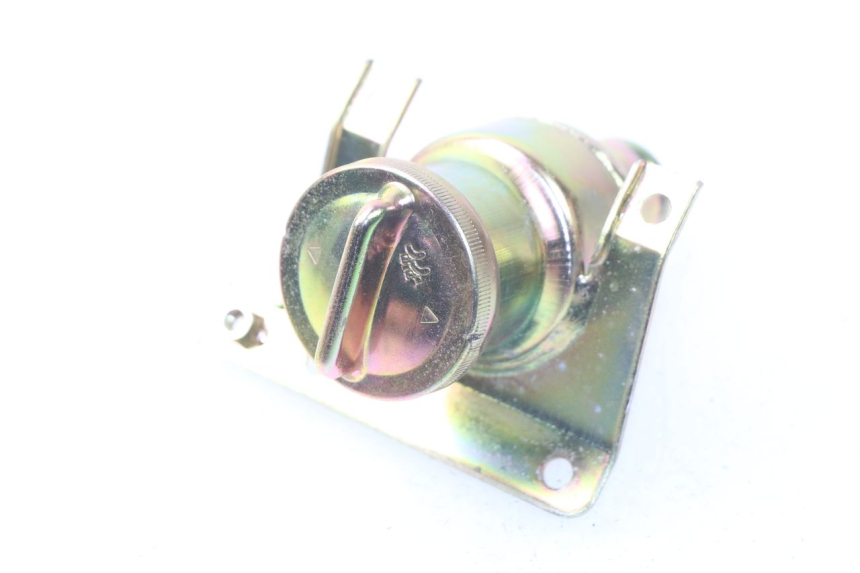 photo de TANKDECKEL KRAFTSTOFF DAELIM S3 125 (2010 - 2017)