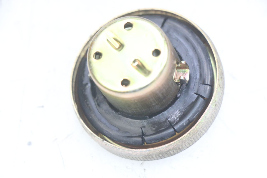 photo de TANKDECKEL KRAFTSTOFF HONDA SCV LEAD 100 (2003 - 2007)