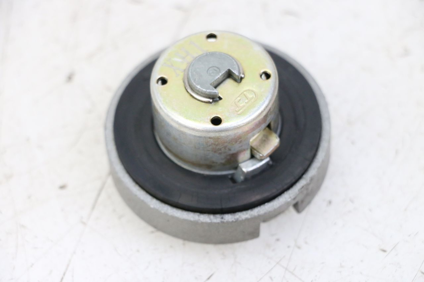 photo de TANKDECKEL KRAFTSTOFF SYM FIDDLE 3 III 125 (2014 - 2020)