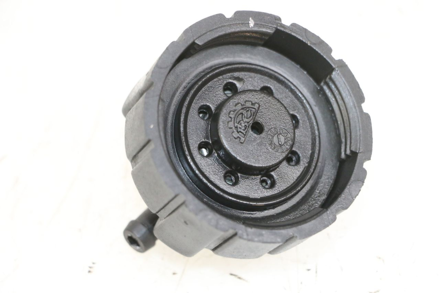 photo de KÜHLWASSERDECKEL ADIVA AD3 300 (2014 - 2020)