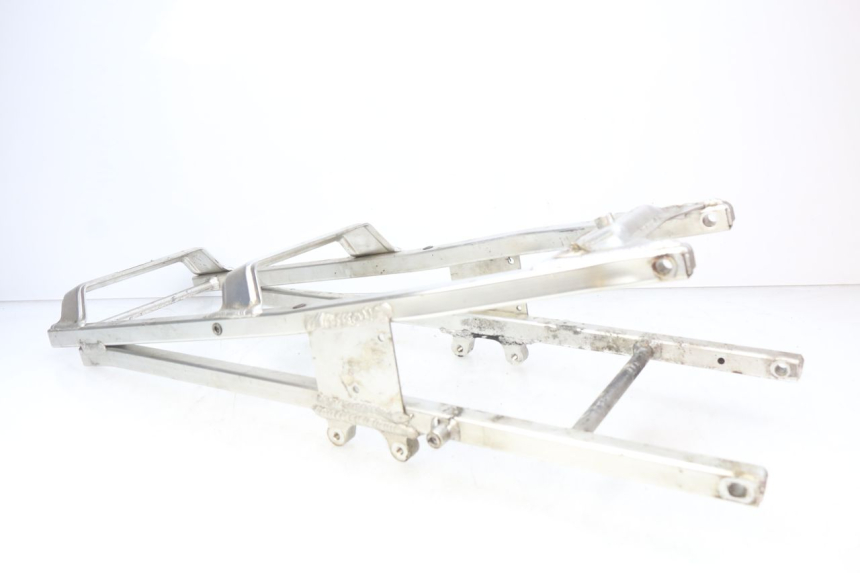 photo de HECKRAHMEN HONDA CBR RR FIREBLADE 900 (1992 - 1994)