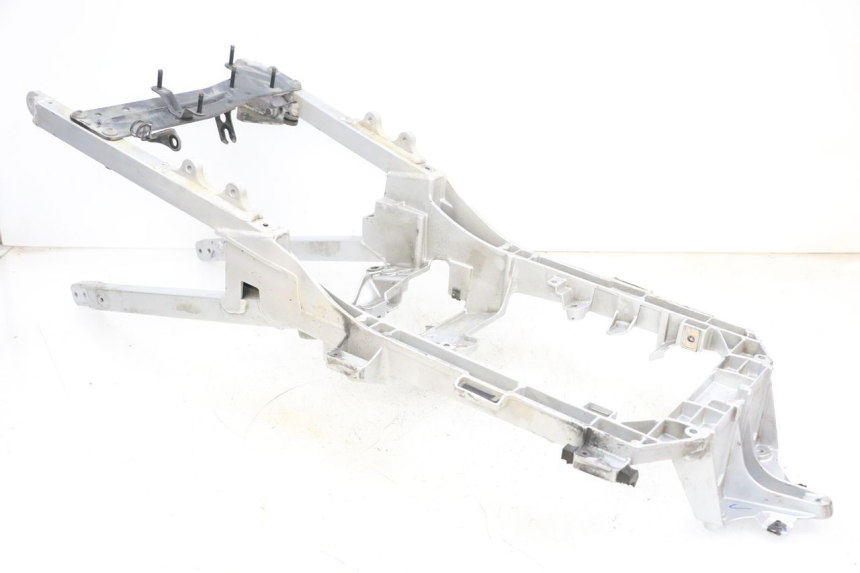 photo de HECKRAHMEN-SCHLEIFE YAMAHA FJR ABS 1300 (2006 - 2012) - Zoom auf Gebrauchszustand