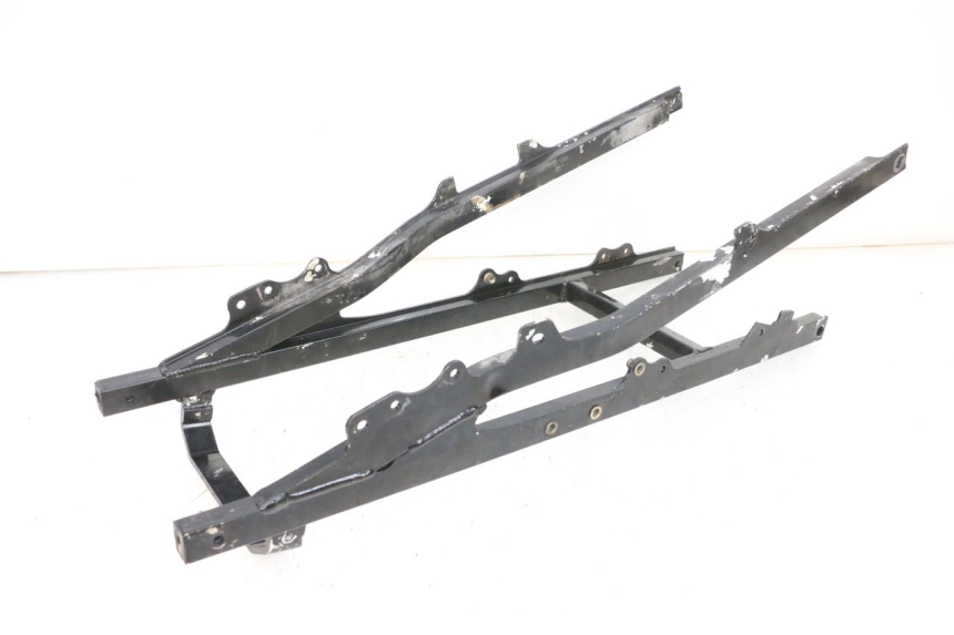 photo de HECKRAHMEN KAWASAKI GPX R WARBIRD 600 (1988 - 1993) - Zoom auf Gebrauchszustand