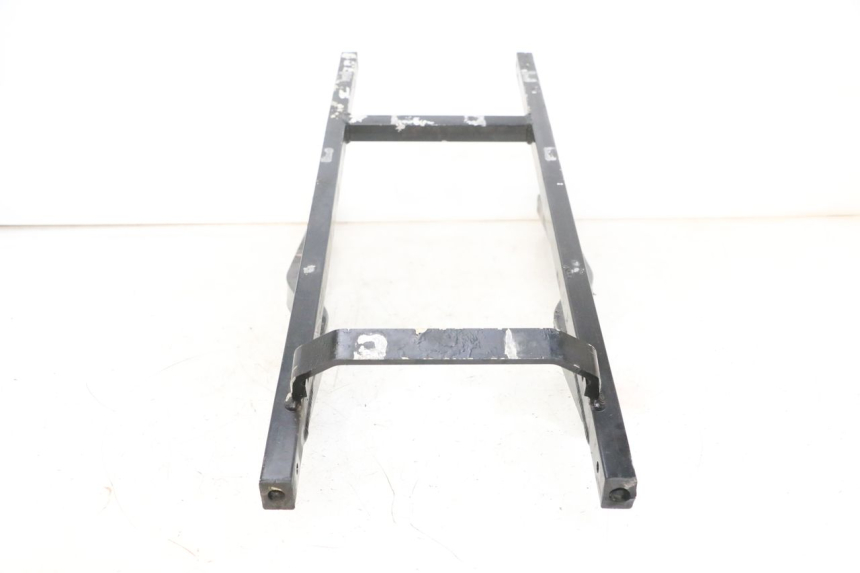 photo de HECKRAHMEN KAWASAKI GPX R WARBIRD 600 (1988 - 1993) - Details der Befestigungspunkte