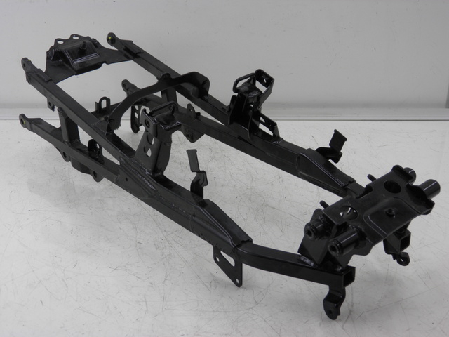 photo de HECKRAHMEN KYMCO QUANNON NAKED 125 (2010)