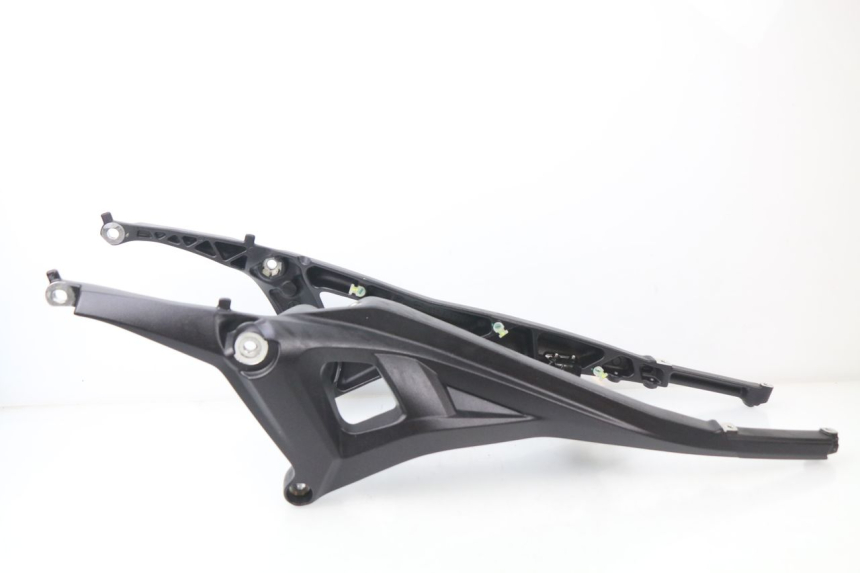 photo de HECKRAHMEN DUCATI M796 MONSTER 796 (2010 - 2014)