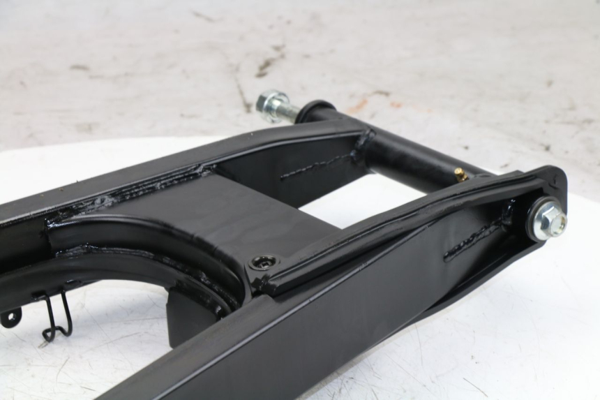 photo de SCHWINGE DAELIM VJ ROADWIN FI 125 (2008 - 2017)