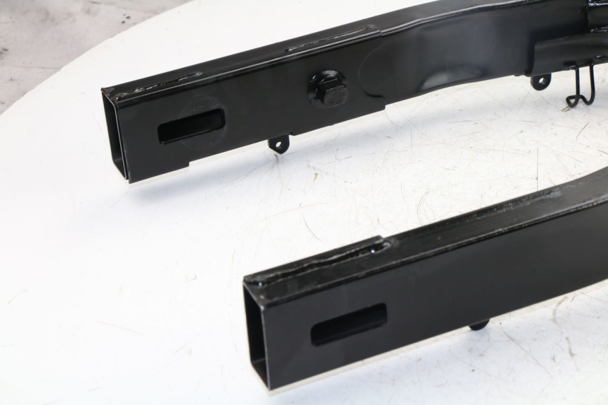 photo de SCHWINGE DAELIM VJ ROADWIN FI 125 (2008 - 2017)