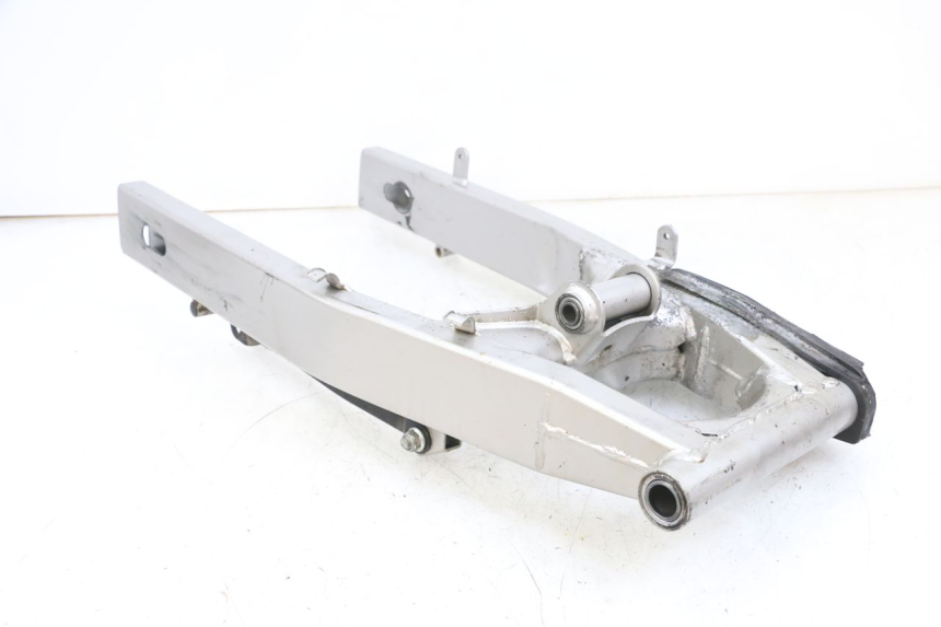 photo de SCHWINGE SUZUKI GSF N BANDIT 600 (1996 - 1999) - Geprüftes Gebrauchtteil