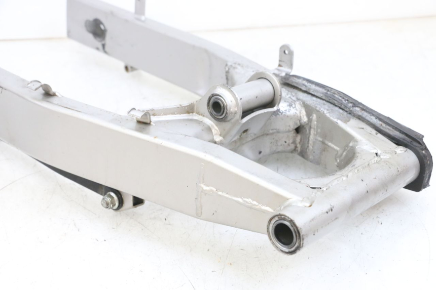 photo de SCHWINGE SUZUKI GSF N BANDIT 600 (1996 - 1999) - Kennzeichnungen und Originalreferenzen