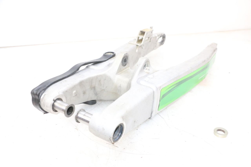 photo de SCHWINGE KAWASAKI KXF KX-F 250 (2017 - 2019) - Detailansicht des Bauteils