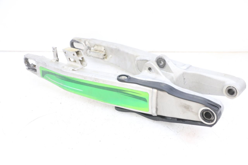 photo de SCHWINGE KAWASAKI KXF KX-F 250 (2017 - 2019) - Zoom auf Gebrauchszustand