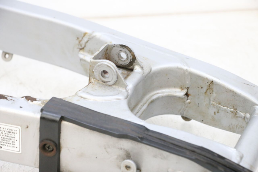 photo de SCHWINGE HONDA NSR R 125 (1994 - 2003) - Weitere Ansicht des Artikels