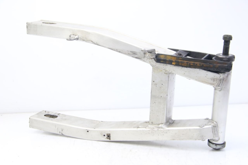 photo de SCHWINGE YAMAHA FZS FAZER 600 (2001 - 2003)