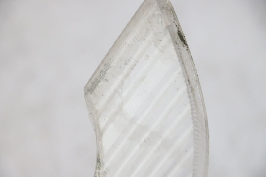 photo de VORNE RECHTS BLINKERGLÄSER PEUGEOT VIVACITY NEW 2T 50 (2008 - 2017)