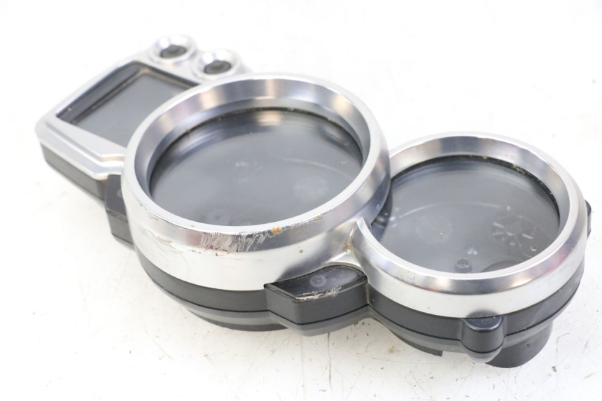 photo de TACHOMETER GLAS YAMAHA FJR ABS 1300 (2006 - 2012)