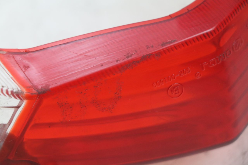 photo de RüCKLICHTABDECKUNG PEUGEOT KISBEE 2T 50 (2010 - 2017)