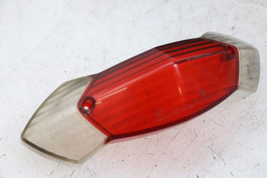 photo de RÜCKLICHT GLAS PEUGEOT KISBEE 4T 50 (2010 - 2017)