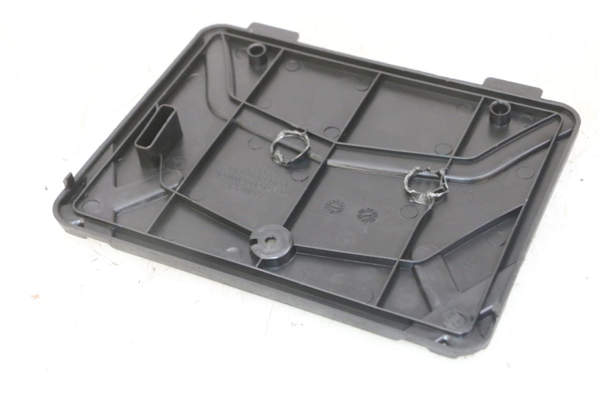 photo de BATTERIEABDECKUNG KYMCO AGILITY 4T 50 (2005 - 2018)