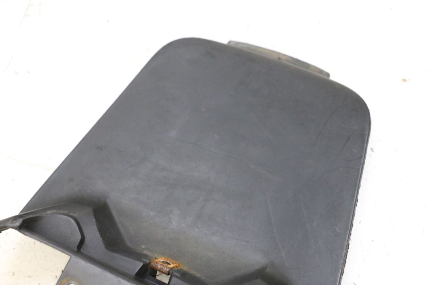 photo de BATTERIEABDECKUNG MBK BOOSTER SPIRIT NAKED 50 (2004 - 2017) - Detailansicht des Bauteils