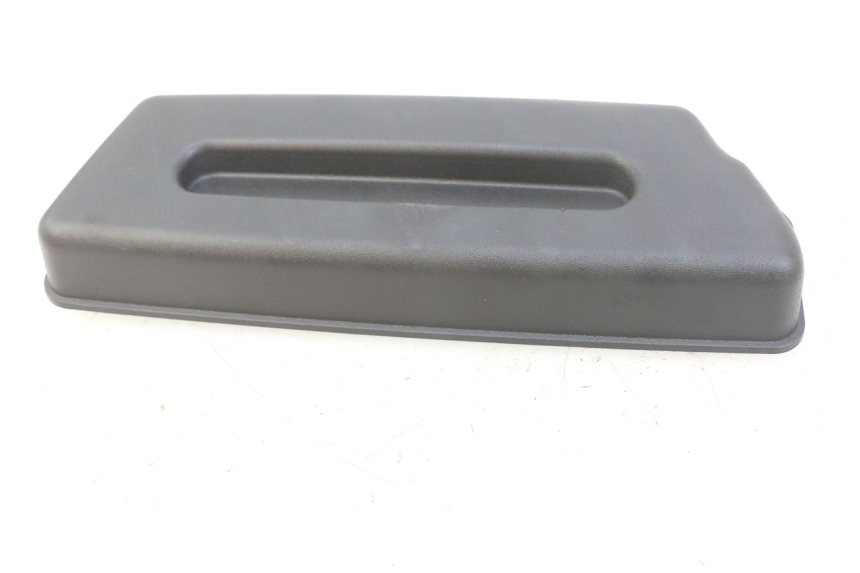 photo de BATTERIEABDECKUNG DERBI BOULEVARD 50 (2009 - 2006) - Hauptansicht