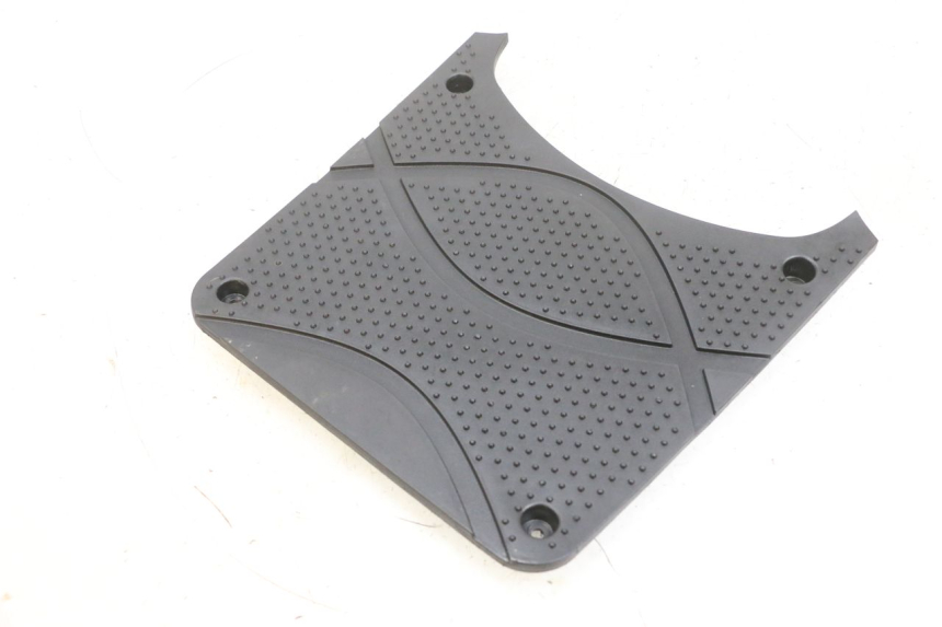 photo de BATTERIEABDECKUNG SYM CROX 4T 50 (2016 - 2023) - Zoom auf Gebrauchszustand