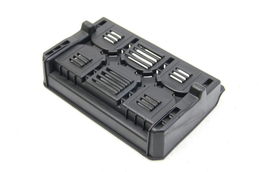 photo de BATTERIEABDECKUNG PEUGEOT E-VIVACITY 1 (2012 - 2018)