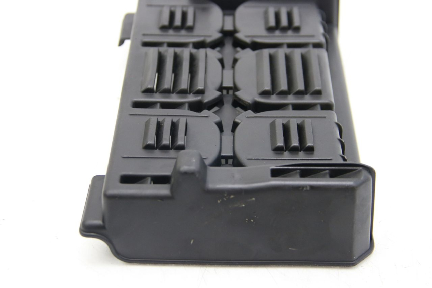 photo de BATTERIEABDECKUNG PEUGEOT E-VIVACITY 1 (2012 - 2018)