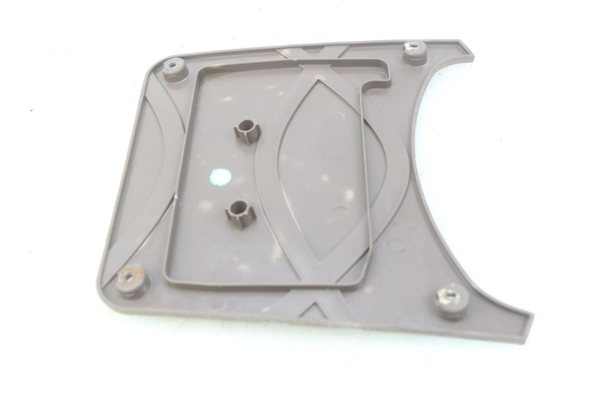 photo de BATTERIEABDECKUNG SYM FIDDLE 2 125 (2010 - 2013)